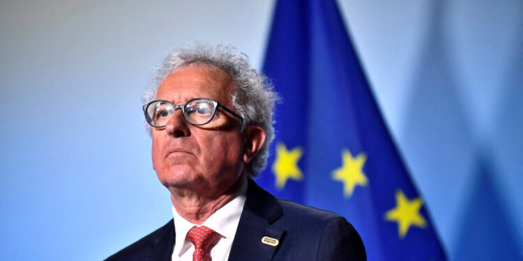 Ο ESM θα μπορούσε να χρησιμοποιηθεί για την άμυνα, λέει ο επικεφαλής του