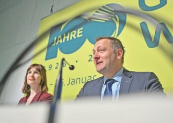 Έκτακτο ευρωπαϊκό σχέδιο γάλακτος στο τραπέζι των Βρυξελλών εν μέσω ασφυκτικών πιέσεων στις τιμές