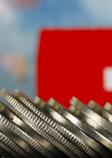 Δάνεια σε ελβετικό φράγκο: Τι «κούρεμα» προβλέπει η ρύθμιση και οι επιπτώσεις για τους δανειολήπτες που δεν την τηρήσουν