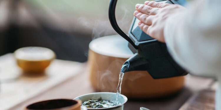 Κίνα: Στόχος 1,5 τρισ. γουάν για τη βιομηχανία τσαγιού έως το 2030