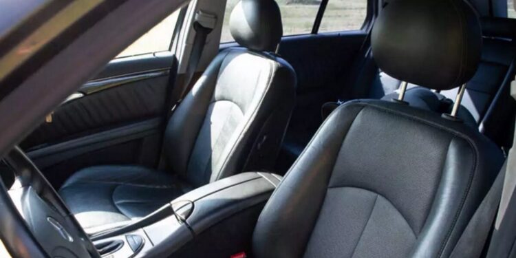 Ελευσίνα: Πάτησε κατά λάθος γκάζι και σκότωσε την 71χρονη μητέρα της – Μαρτυρίες για την οικογενειακή τραγωδία