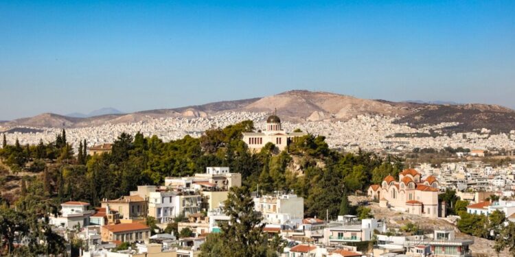 Σχεδόν 1 δισ. ευρώ έφτασαν τα έσοδα από Airbnb – Τι θα ισχύσει για απαγορεύσεις σε Αθήνα και Θεσσαλονίκη