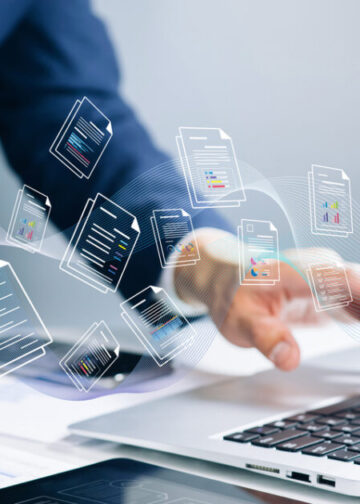 SOS για επαγγελματίες και επιχειρήσεις: Λήγει η διορία για τα ηλεκτρονικά τιμολόγια – Ποιοι θα είναι «παράνομοι» από αύριο