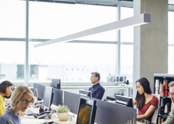 Έρχεται νομοσχέδιο για την απλούστευση διαδικασιών για τις επιχειρήσεις