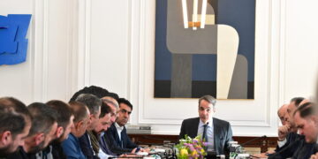 Στο Μέγαρο Μαξίμου οι κτηνοτρόφοι για τη συνάντηση με τον Κυριάκο Μητσοτάκη