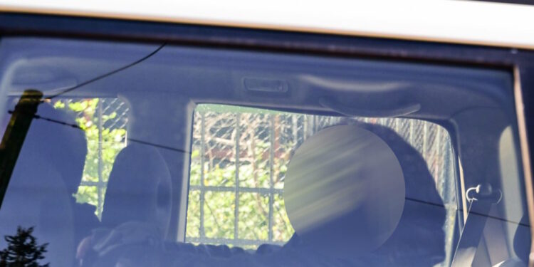 Καταδίωξη μάνατζερ: Αναβολή για την Τετάρτη στη δίκη του, παραμένει κρατούμενος