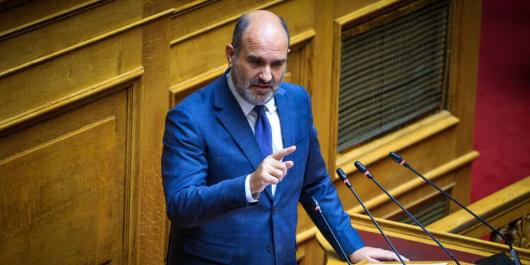 Μαρκόπουλος για επεισόδια στη Νίκαια: Ηθικά υπεύθυνος ο Παπανικολάου, υπήρξε απόπειρα λιντσαρίσματος του Γεωργιάδη