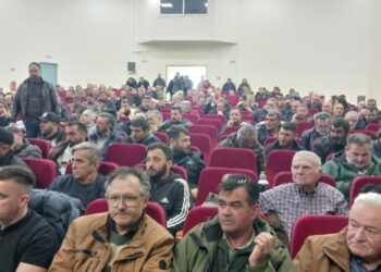 Πρόταση για αγροτικό συλλαλητήριο στην Αθήνα συζητούν στην Πανελλαδική Επιτροπή Μπλόκων