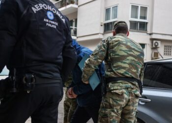 Μαραθώνια η απολογία του σμήναρχου για κατασκοπεία υπέρ της Κίνας – Συνεργάζεται με τις αρχές