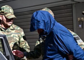 Σμήναρχος που συνελήφθη για κατασκοπεία: «Μπορεί να τον έχουν μπλέξει…», λέει συγγενής του 54χρονου