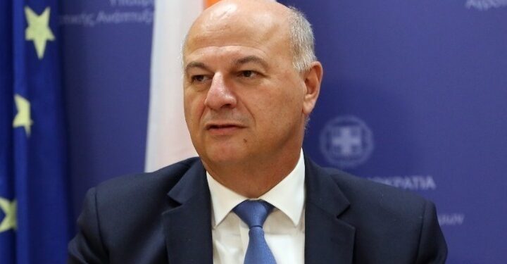 Συνάντηση Κ. Τσιάρα με εκπροσώπους των αγροτικών μπλόκων της Καρδίτσας