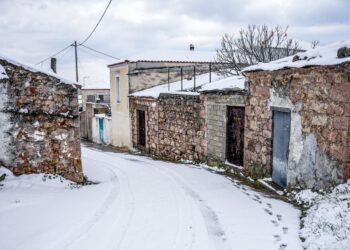 Κλειστά σχολεία την Δευτέρα σε περιοχές της βόρειας Ελλάδας λόγω της κακοκαιρίας
