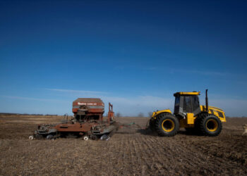 Μέτρο 23: Δεν προσμετράται στις επιδοτήσεις – Παραμένουν στο ειδικό καθεστώς ΦΠΑ οι αγρότες