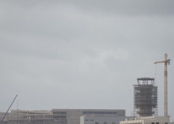 ΒΟΑΚ και νέο αεροδρόμιο Καστελλίου προωθούν τις οδικές και αεροπορικές υποδομές της Κρήτης