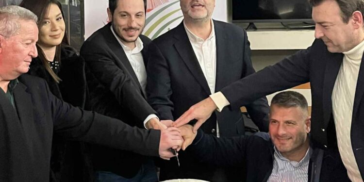 Με ενότητα η παράταξη Σκιαδαρέση έκοψε την πίτας της στην Αμφιλοχία,