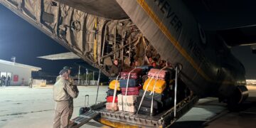 Δύο νέες πτήσεις επαναπατρισμού Ελλήνων προσγειώθηκαν στην Αθήνα