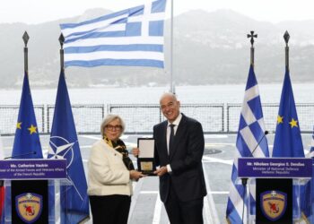 Τηλεφωνική επικοινωνία Νίκου Δένδια με την Κατρίν Βοτρίν με επίκεντρο την αμυντική συμφωνία Ελλάδας – Γαλλίας