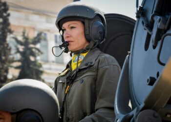 KKE: Είμαστε ριζικά αντίθετοι με τη στράτευση των γυναικών, με όλους τους τρόπους που επιχειρεί η κυβέρνηση