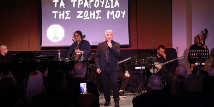 Δημήτρης Γιώτης: Πλήθος επωνύμων στη μουσική του παράσταση στο Μέγαρο Μουσικής!