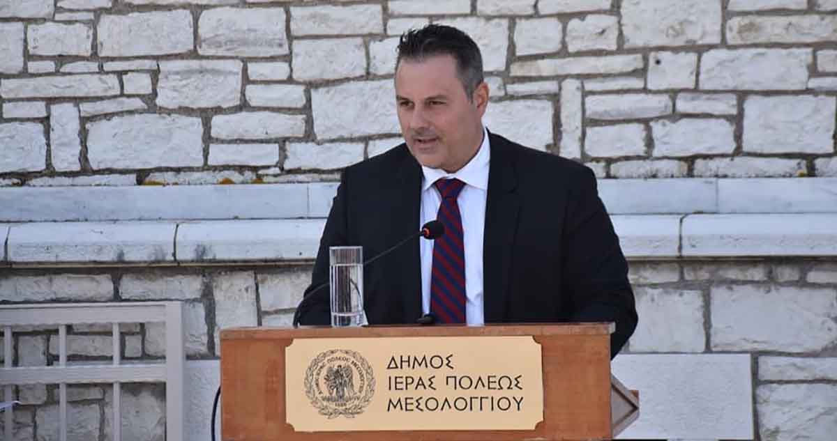 Διαμαντόπουλος για Πανεπιστημιακά Τμήματα: Το ζήτημα δεν είναι «εμείς ή εσείς» αλλά «και εμείς και εσείς»