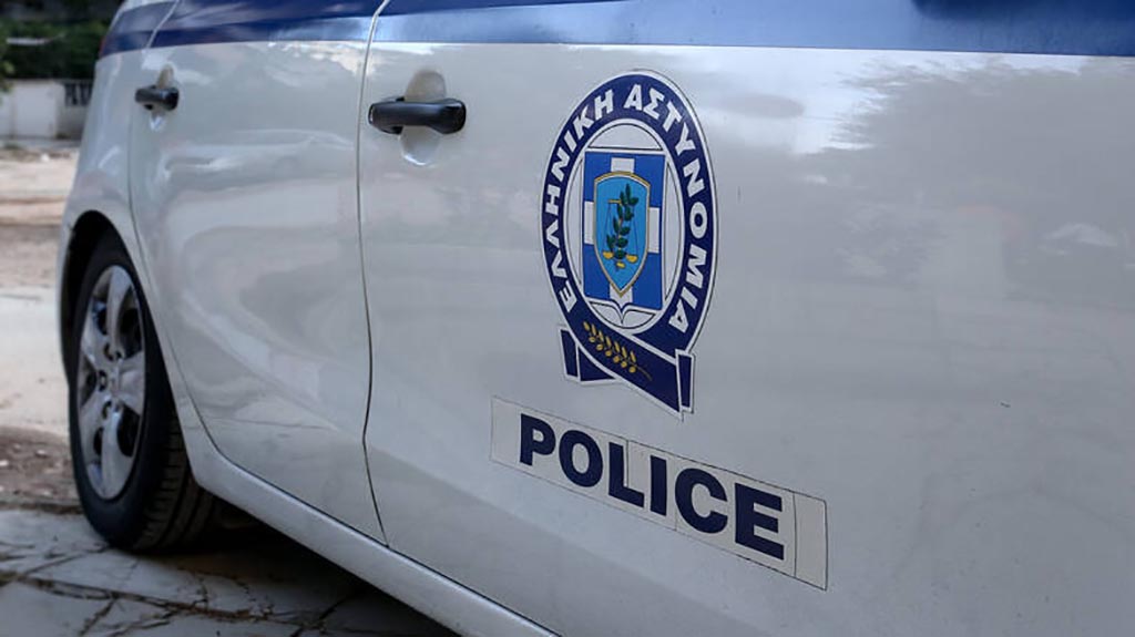 Διαρρήκτες 10 και 11 ετών στο Αγρίνιο έκλεψαν τσαντάκι από αυτοκίνητο