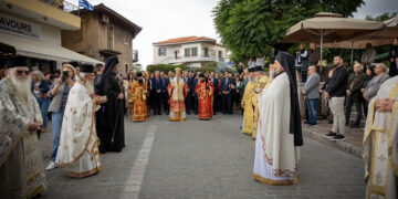 Η Ναύπακτος τίμησε τον πολιούχο της Άγιο Δημήτριο