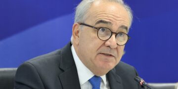 Παπαθανάσης: Επενδύουμε στις υποδομές, στην πραγματική οικονομία και την πράσινη μετάβαση Έρχεται νέο πρόγραμμα «Σπίτι μου 3»