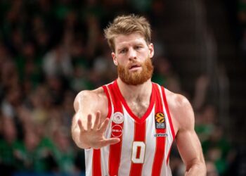 Γουόκαπ: «Θα ήθελα να ξεκαθαρίσω στους φίλους του Ολυμπιακού ότι δεν ήταν πρόθεσή μου να τους απογοητεύσω»